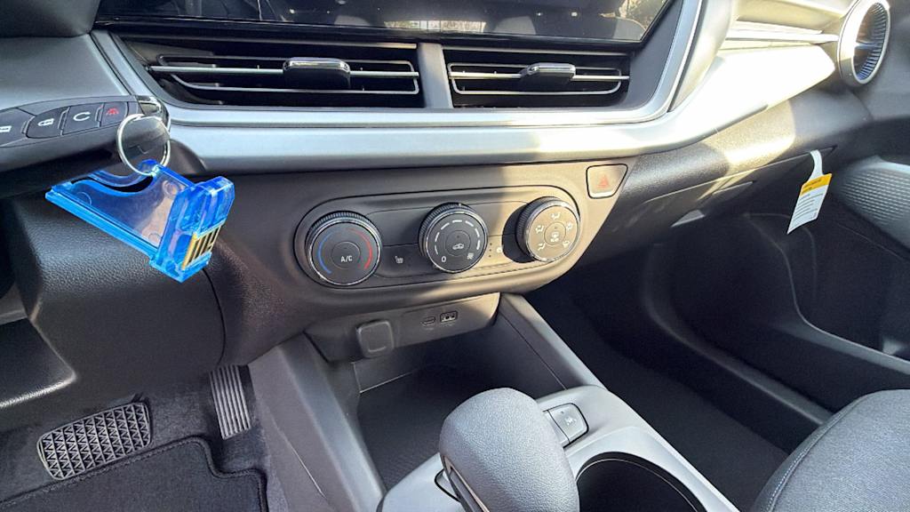 Thumbnail: 2026 Chevrolet Trax - 24