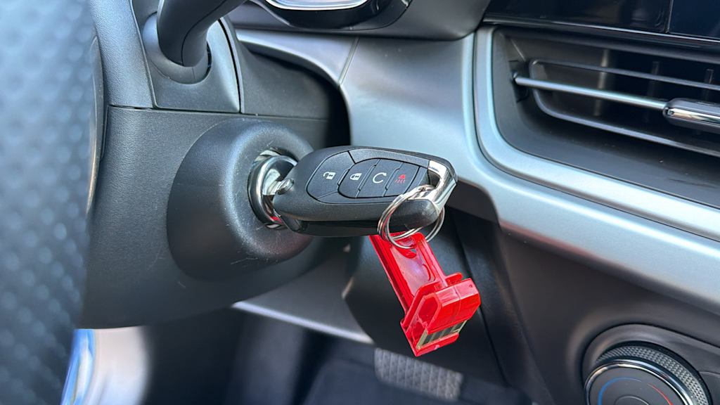 Thumbnail: 2024 Chevrolet Trax - 25