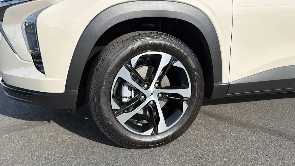 Thumbnail: 2026 Chevrolet Trax - 8