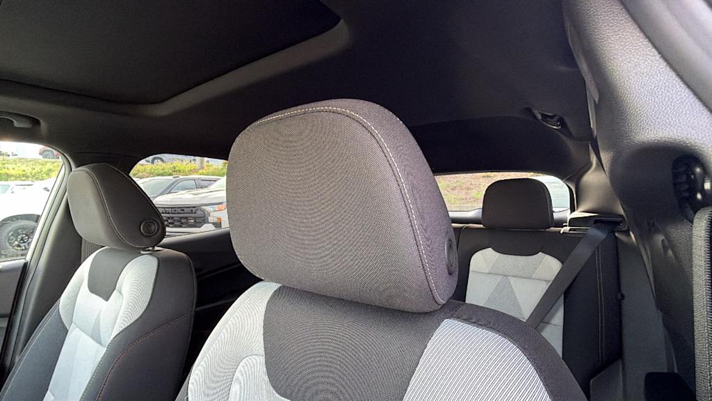 Thumbnail: 2026 Chevrolet Trax - 10