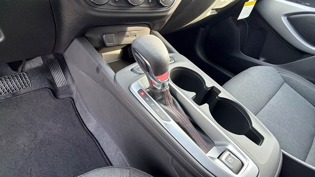 Thumbnail: 2026 Chevrolet Trax - 15