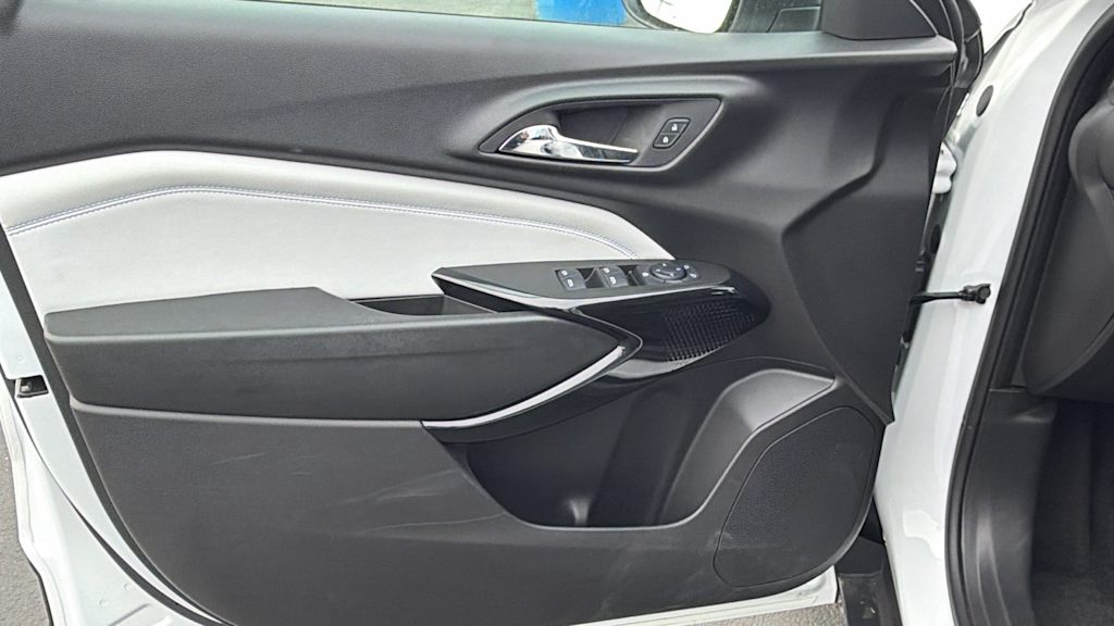 Thumbnail: 2024 Chevrolet Trax - 29