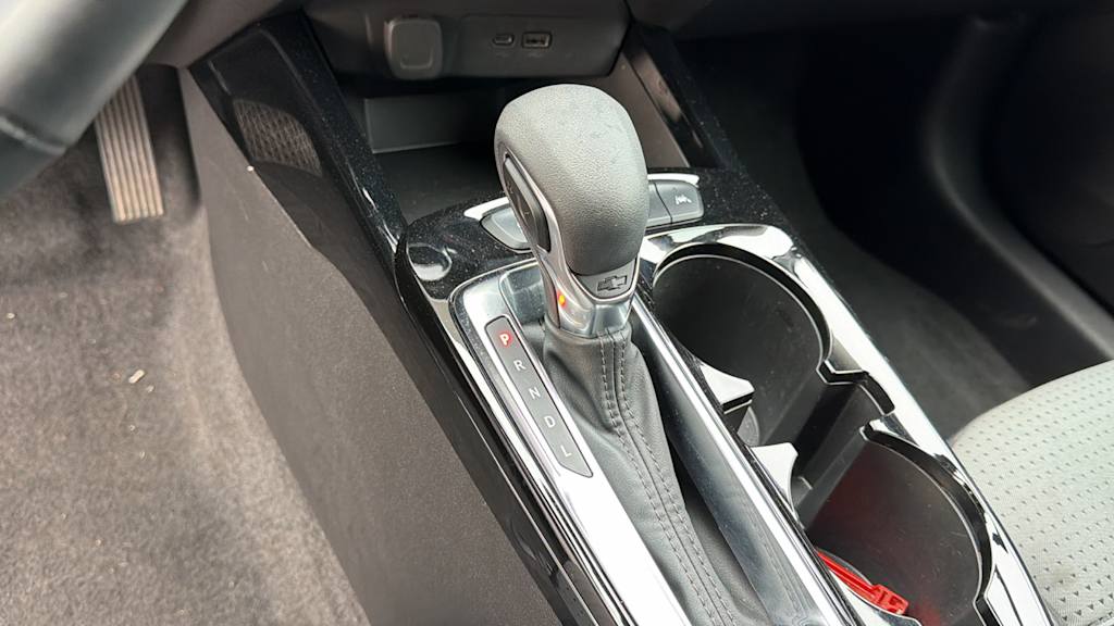 Thumbnail: 2024 Chevrolet Trax - 15