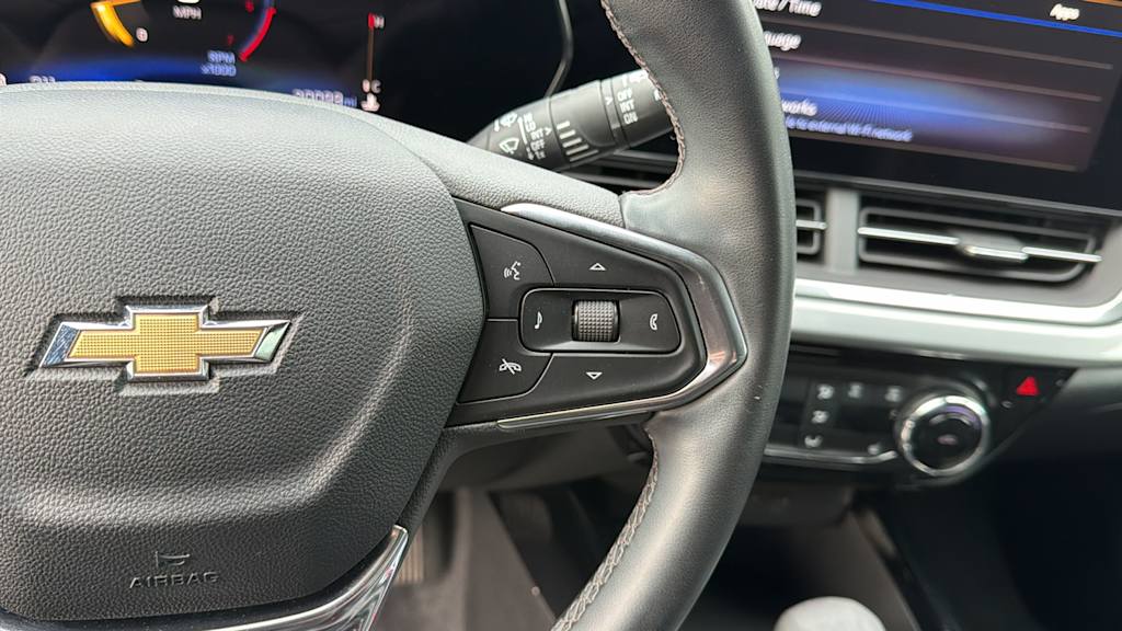 Thumbnail: 2024 Chevrolet Trax - 27