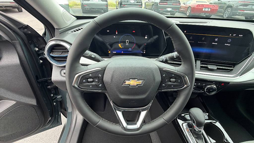 Thumbnail: 2026 Chevrolet Trax - 9