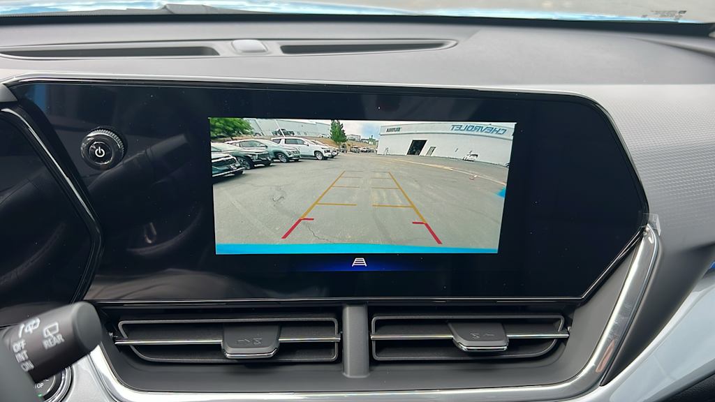 Thumbnail: 2025 Chevrolet Trax - 24