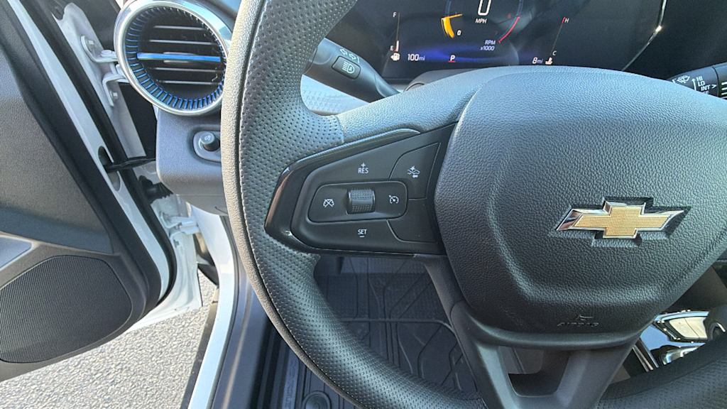 Thumbnail: 2026 Chevrolet Trax - 26