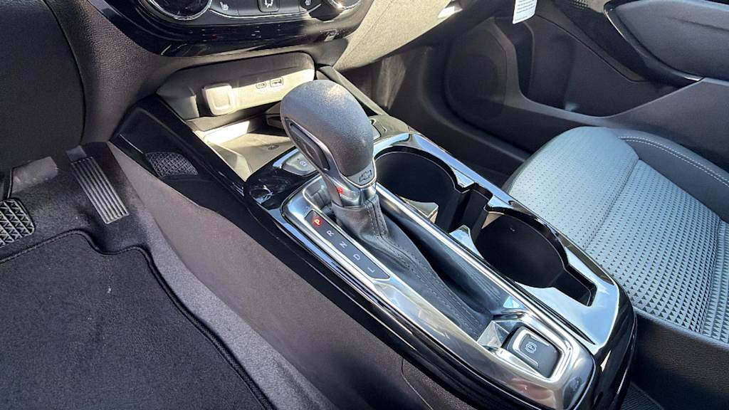 Thumbnail: 2026 Chevrolet Trax - 14