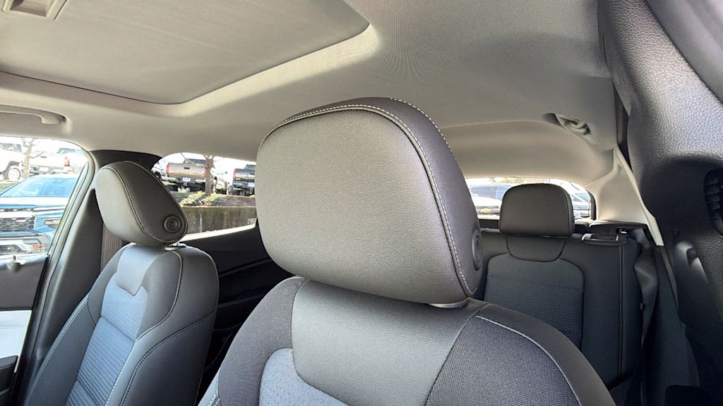 Thumbnail: 2026 Chevrolet Trax - 9