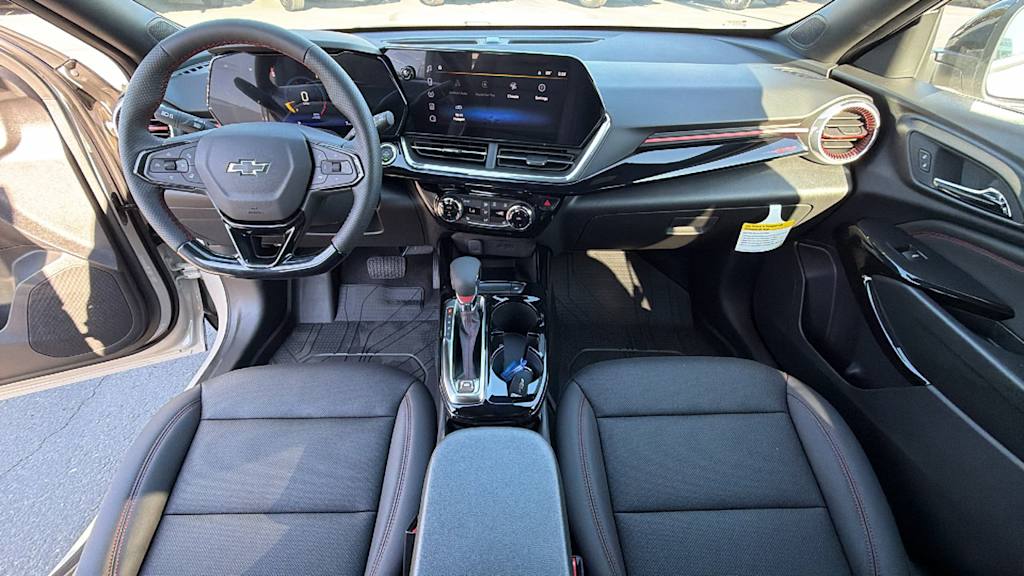 Thumbnail: 2026 Chevrolet Trax - 14