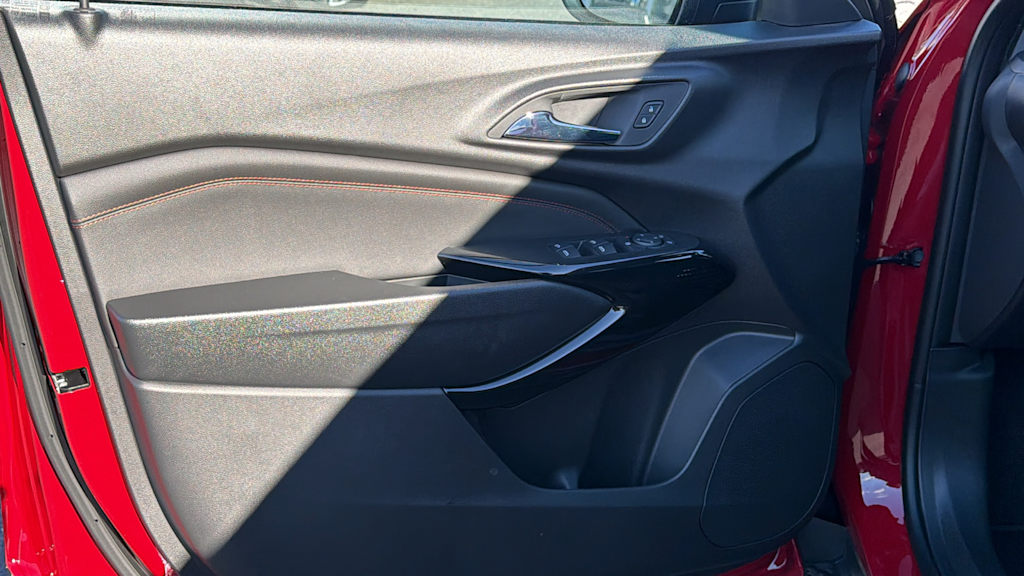 Thumbnail: 2026 Chevrolet Trax - 27