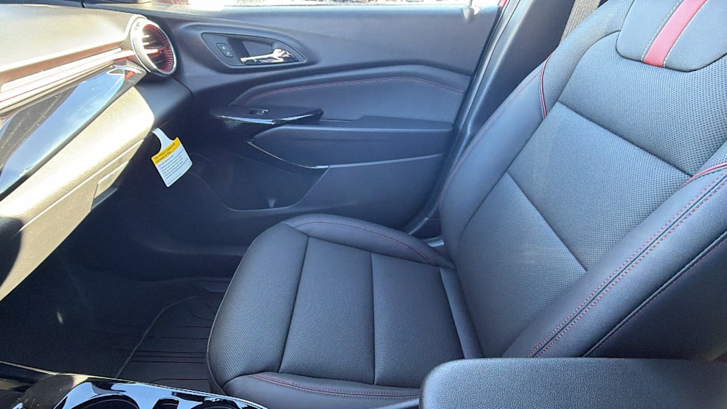 Thumbnail: 2026 Chevrolet Trax - 10