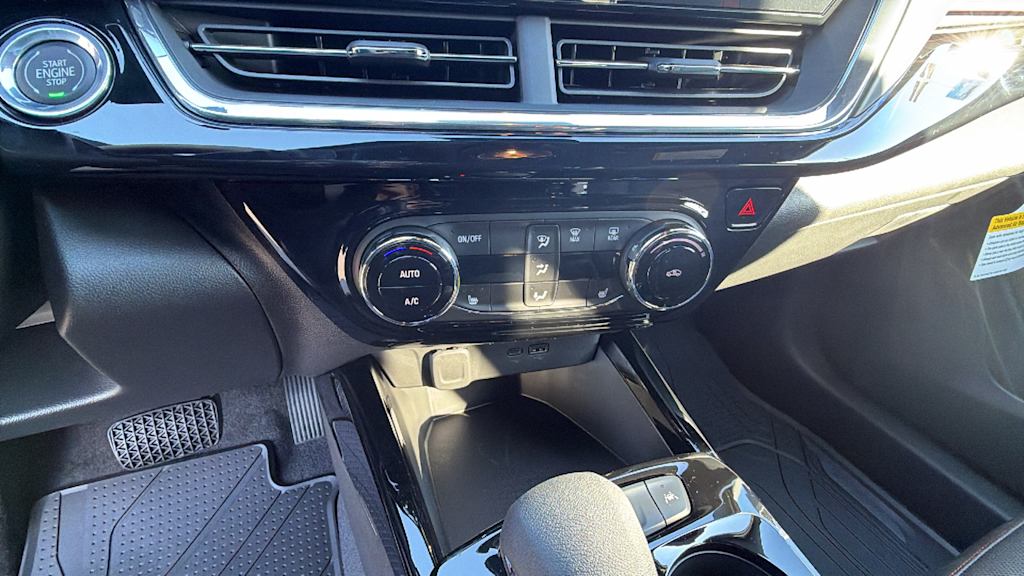 Thumbnail: 2026 Chevrolet Trax - 21