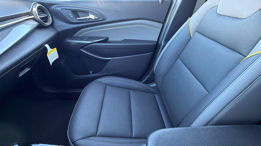 Thumbnail: 2026 Chevrolet Trax - 11