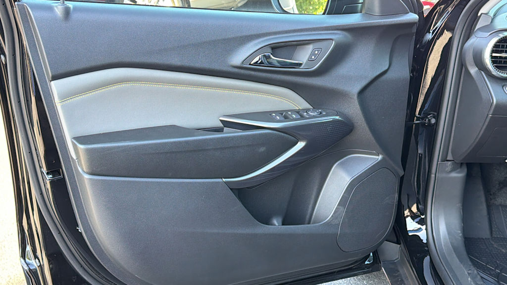 Thumbnail: 2026 Chevrolet Trax - 28