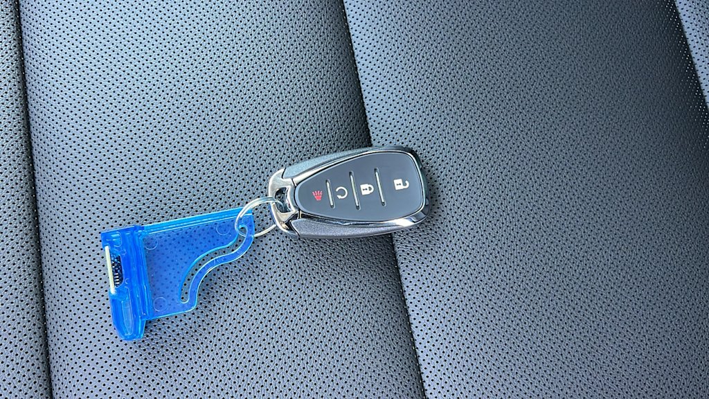 Thumbnail: 2025 Chevrolet Trax - 17