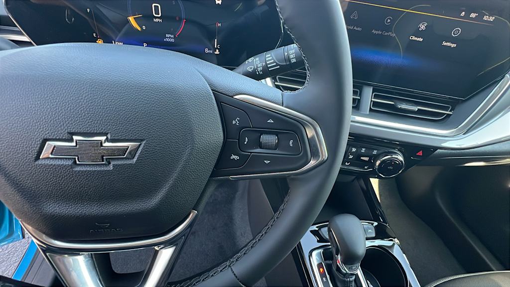 Thumbnail: 2025 Chevrolet Trax - 26