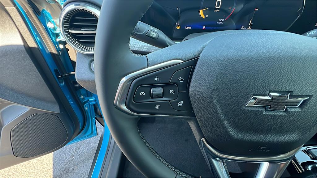 Thumbnail: 2025 Chevrolet Trax - 25