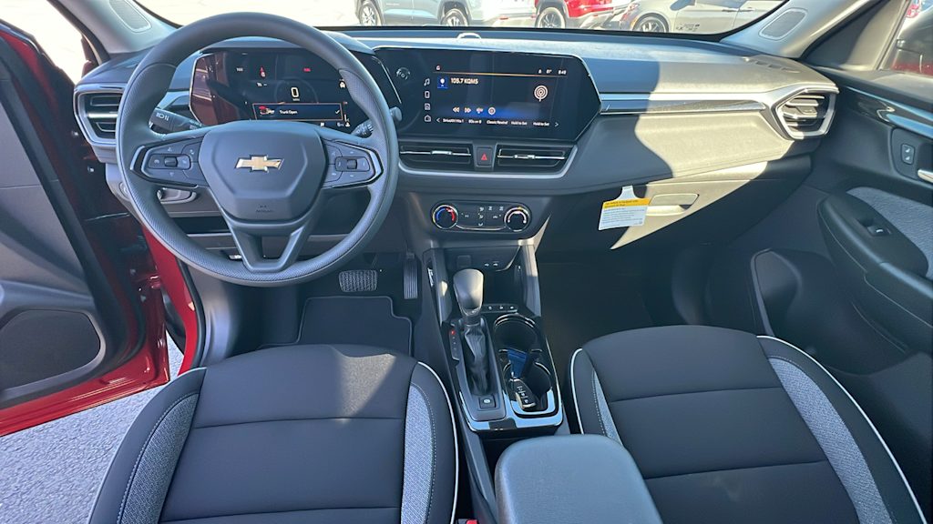 Thumbnail: 2026 Chevrolet TrailBlazer - 13