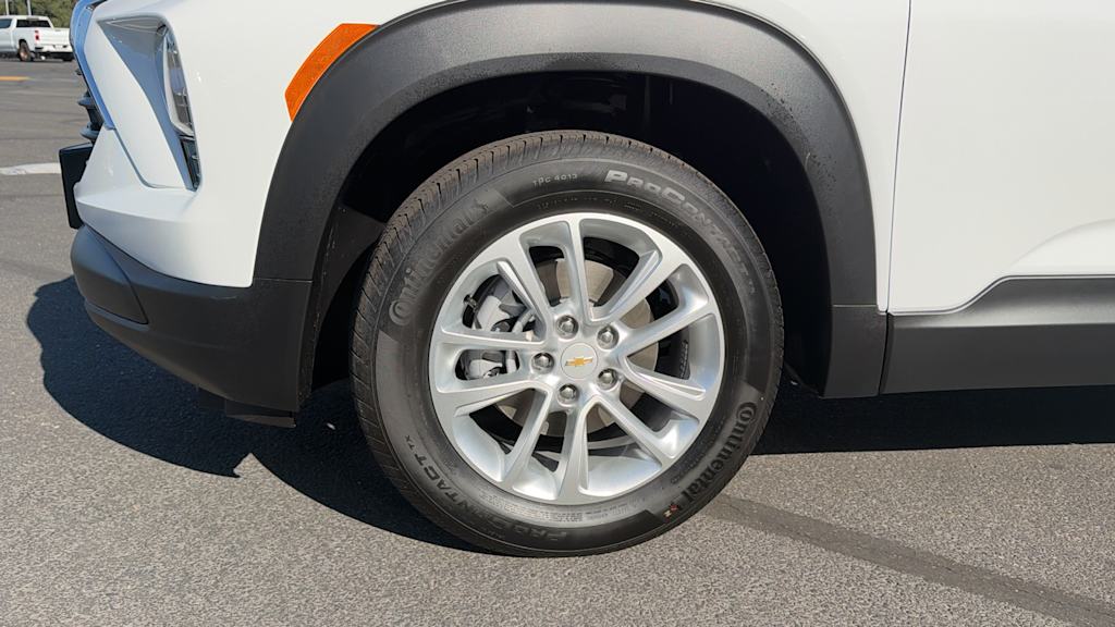 Thumbnail: 2026 Chevrolet TrailBlazer - 8
