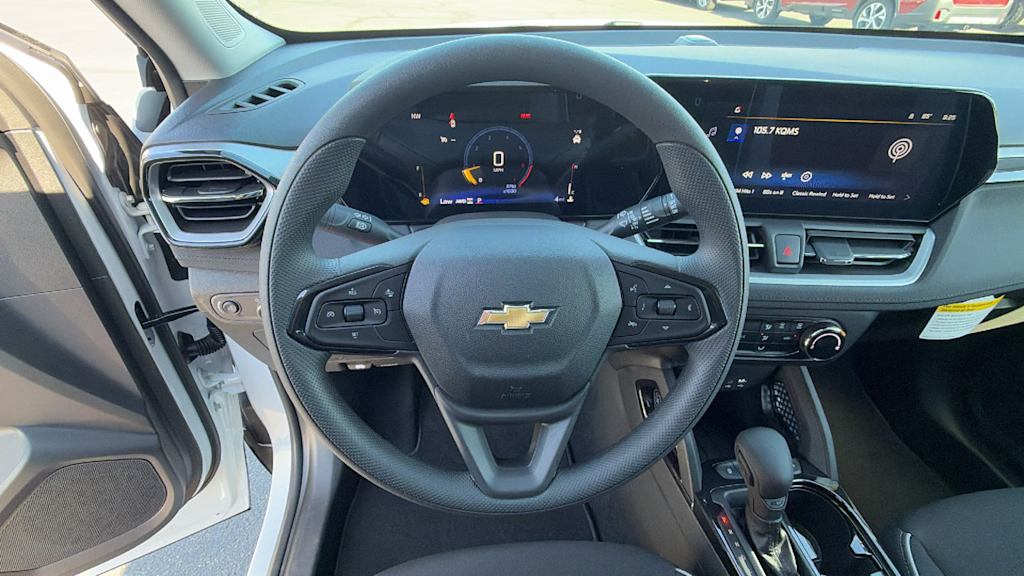Thumbnail: 2026 Chevrolet TrailBlazer - 9