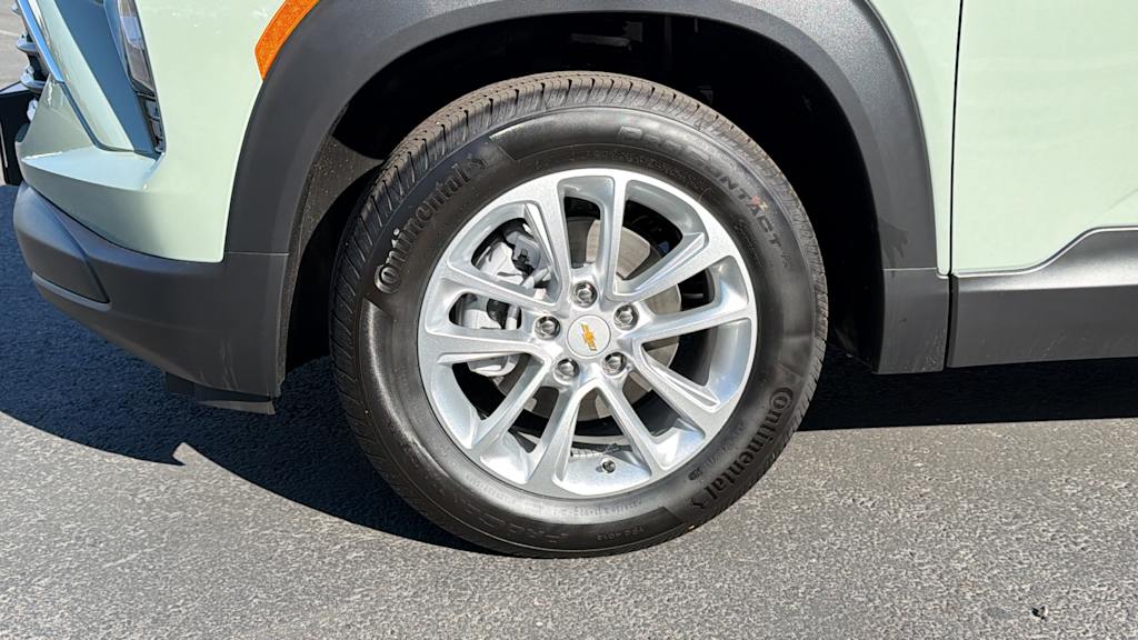 Thumbnail: 2026 Chevrolet TrailBlazer - 8
