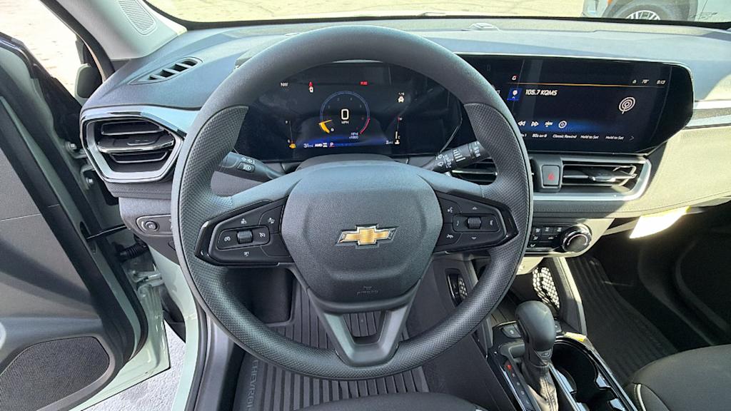 Thumbnail: 2026 Chevrolet TrailBlazer - 8