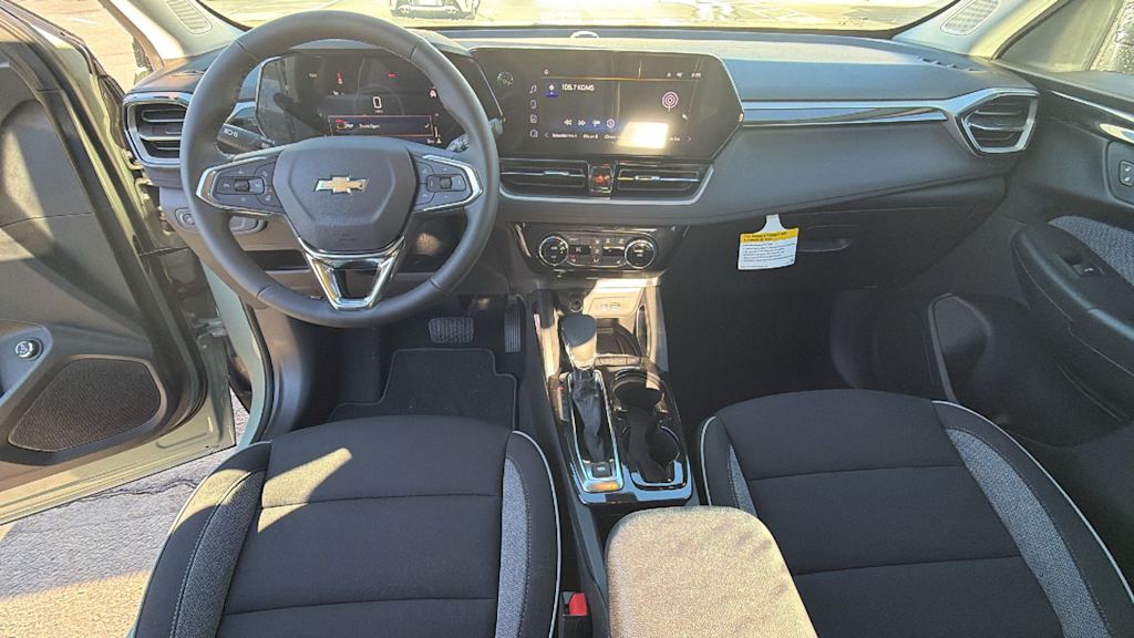 Thumbnail: 2026 Chevrolet TrailBlazer - 11