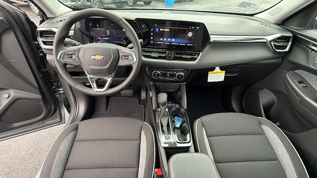 Thumbnail: 2026 Chevrolet TrailBlazer - 13