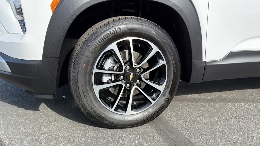 Thumbnail: 2026 Chevrolet TrailBlazer - 8