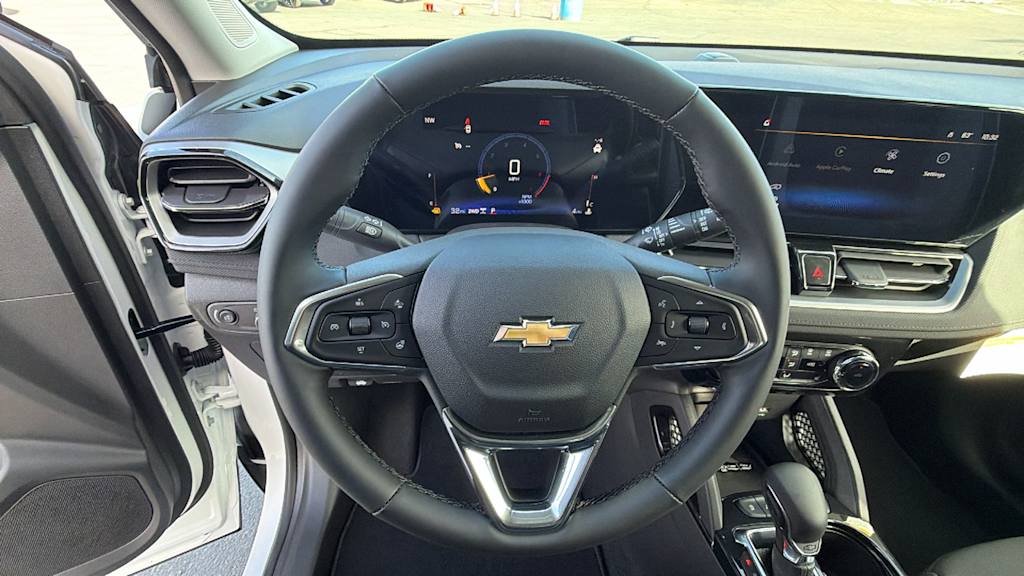 Thumbnail: 2026 Chevrolet TrailBlazer - 10