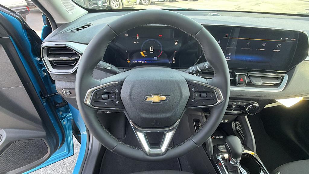 Thumbnail: 2026 Chevrolet TrailBlazer - 8