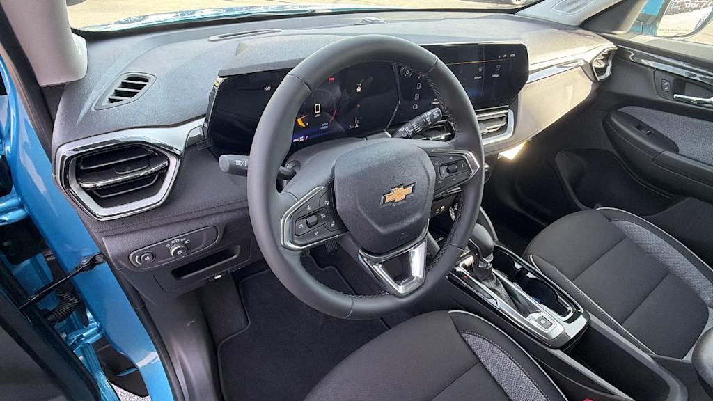Thumbnail: 2026 Chevrolet TrailBlazer - 2
