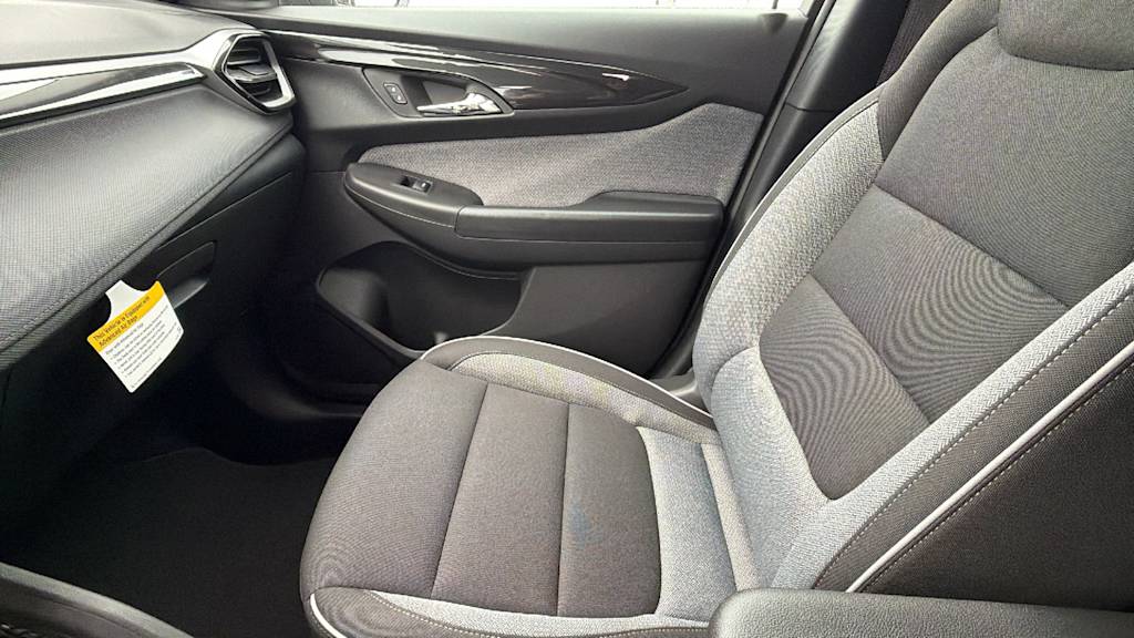 Thumbnail: 2026 Chevrolet TrailBlazer - 10