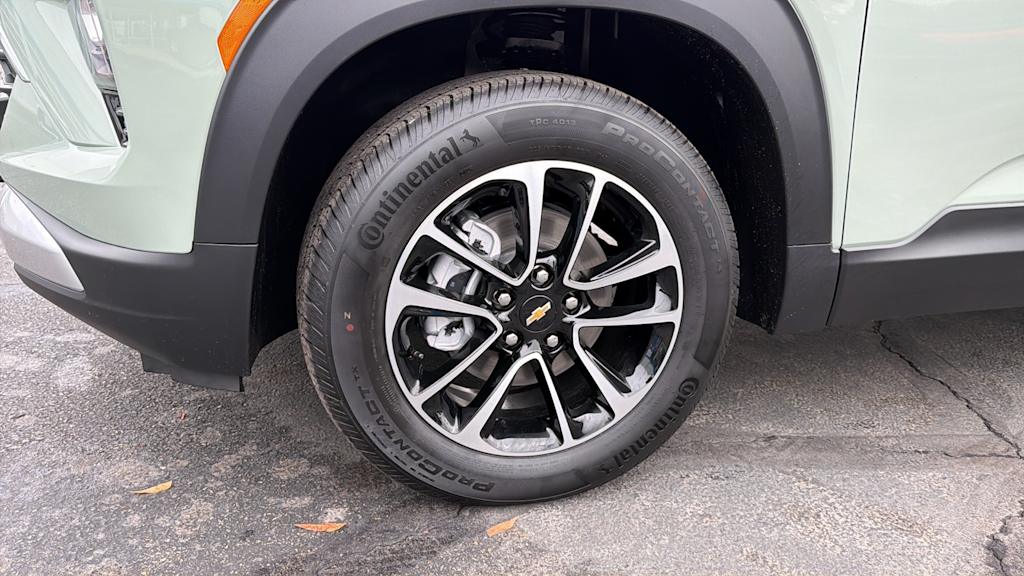 Thumbnail: 2026 Chevrolet TrailBlazer - 7