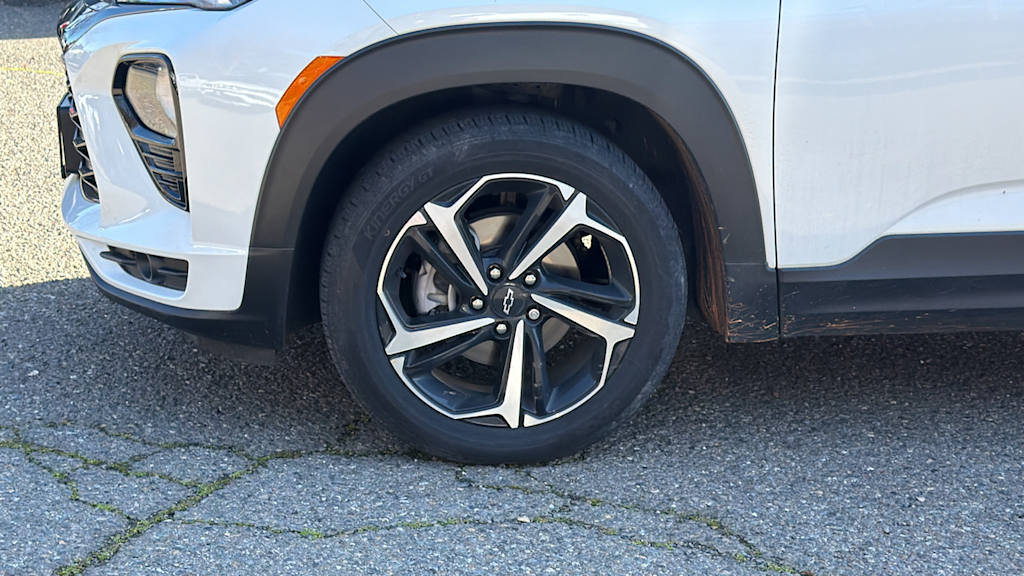 Thumbnail: 2023 Chevrolet TrailBlazer - 8