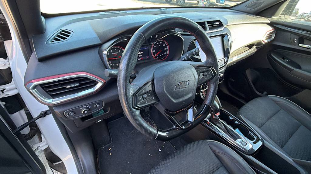 Thumbnail: 2023 Chevrolet TrailBlazer - 2