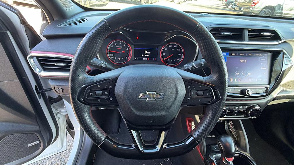 Thumbnail: 2023 Chevrolet TrailBlazer - 9