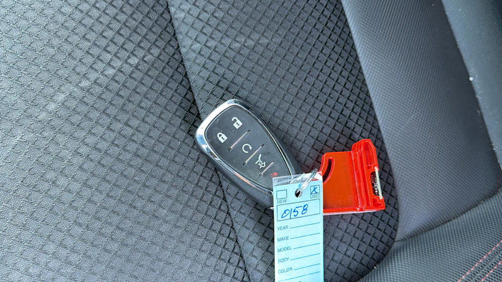 Thumbnail: 2023 Chevrolet TrailBlazer - 16