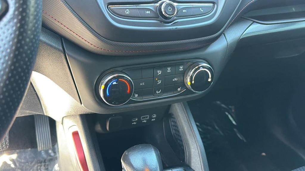 Thumbnail: 2021 Chevrolet TrailBlazer - 21