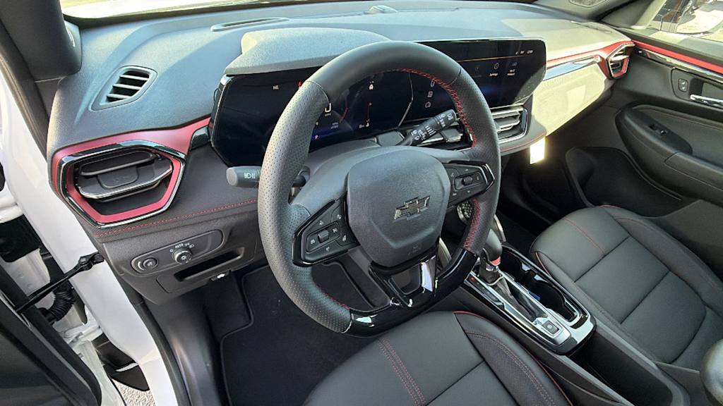 Thumbnail: 2026 Chevrolet TrailBlazer - 2