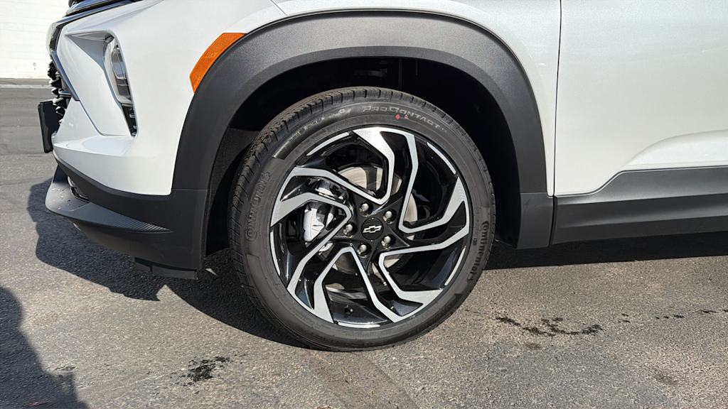 Thumbnail: 2026 Chevrolet TrailBlazer - 6