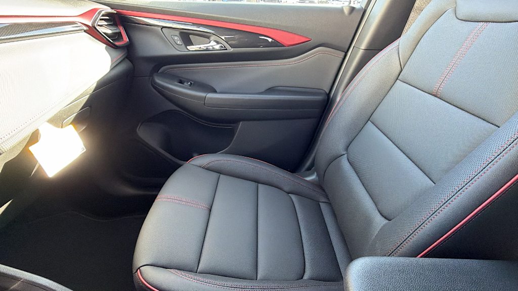 Thumbnail: 2026 Chevrolet TrailBlazer - 9