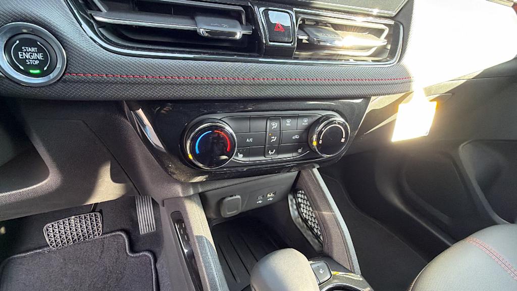 Thumbnail: 2026 Chevrolet TrailBlazer - 22