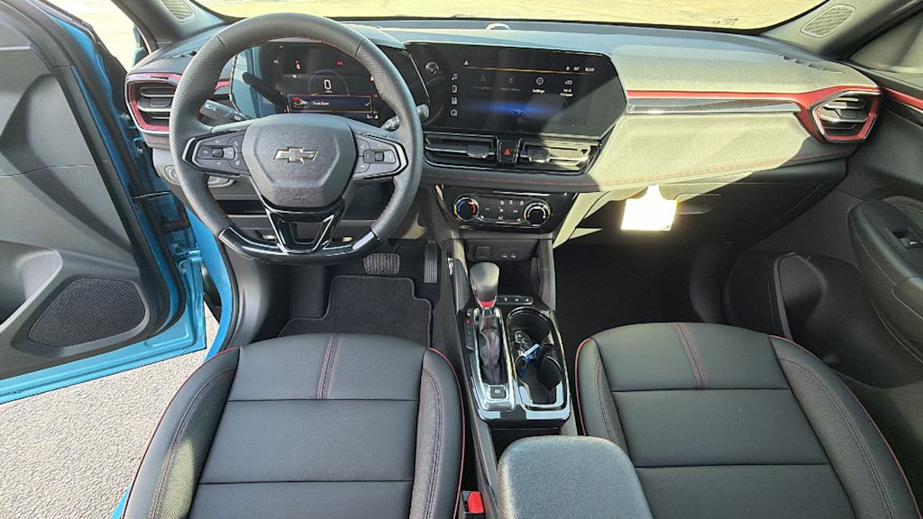 Thumbnail: 2026 Chevrolet TrailBlazer - 11