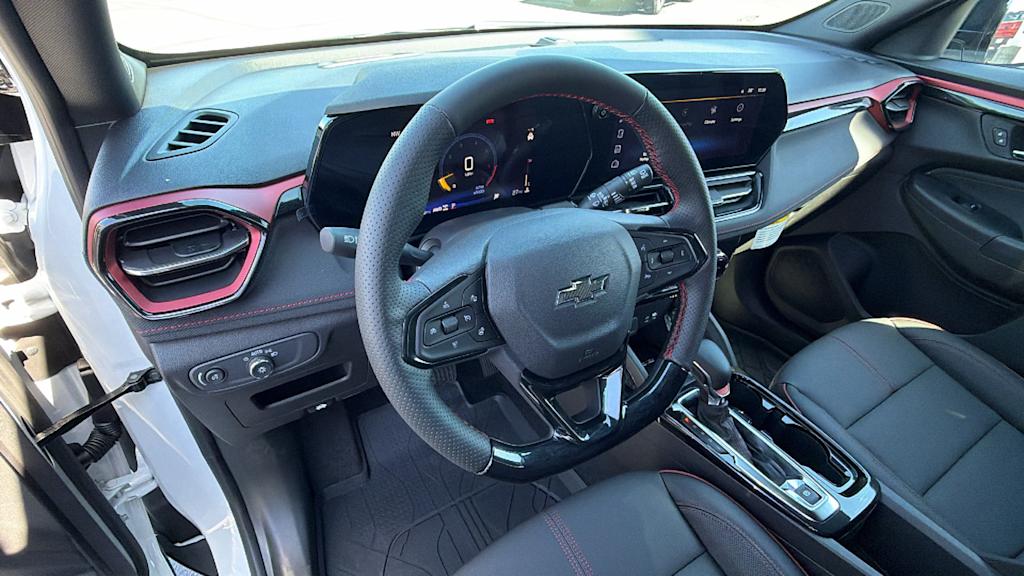 Thumbnail: 2026 Chevrolet TrailBlazer - 2