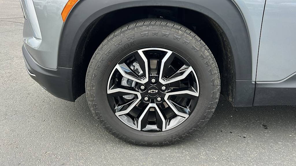 2025 Chevrolet TrailBlazer ACTIV 8