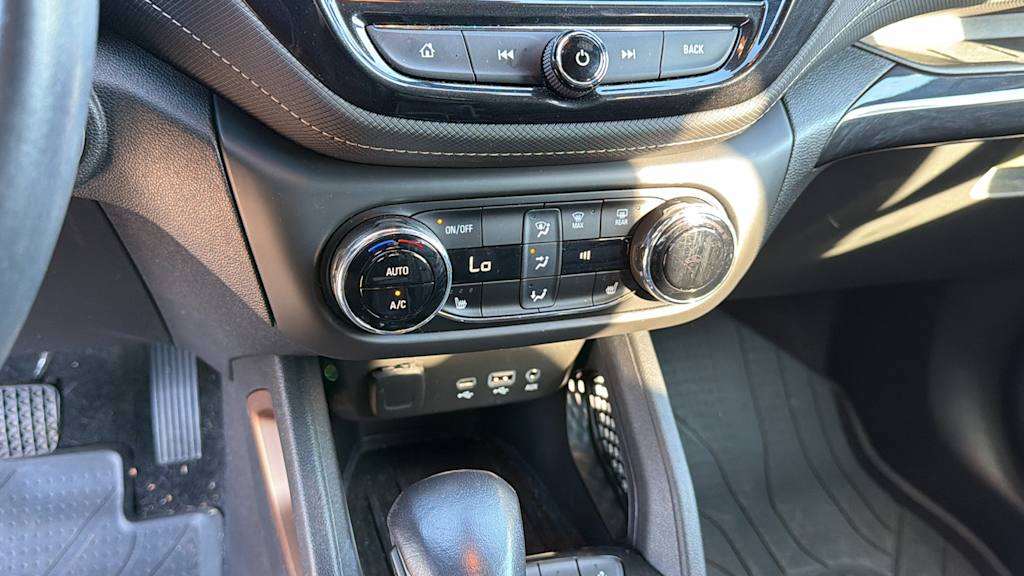 Thumbnail: 2021 Chevrolet TrailBlazer - 20