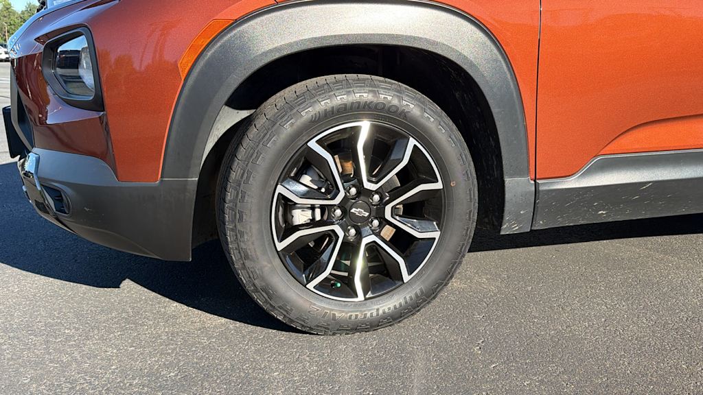 Thumbnail: 2021 Chevrolet TrailBlazer - 8