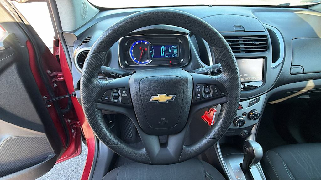 Thumbnail: 2015 Chevrolet Trax - 9